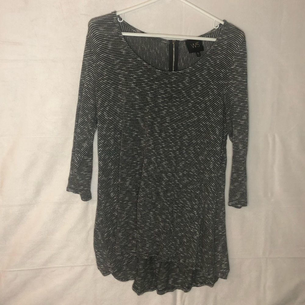 W5 Gray White Stripe Zipper Back Top Medium Anthropologie